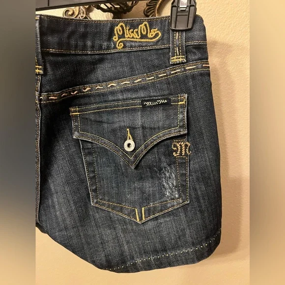 Vintage Miss Me Denim Shorts 
Size 31 - Picture 4 of 5